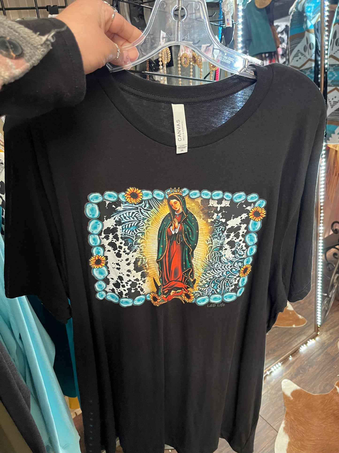 Virgin de Guadalupe short sleeve